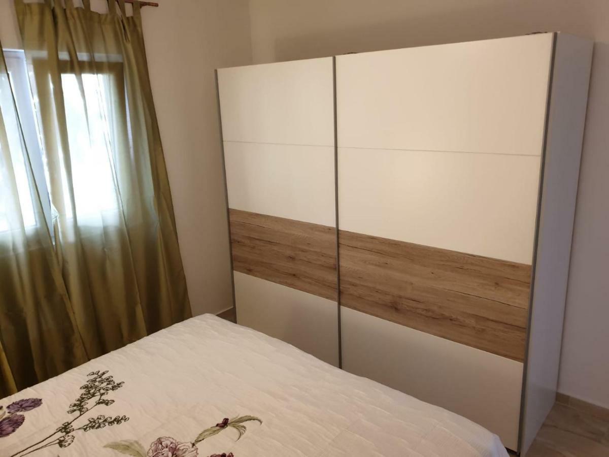 Paras Zečevo Exterior foto